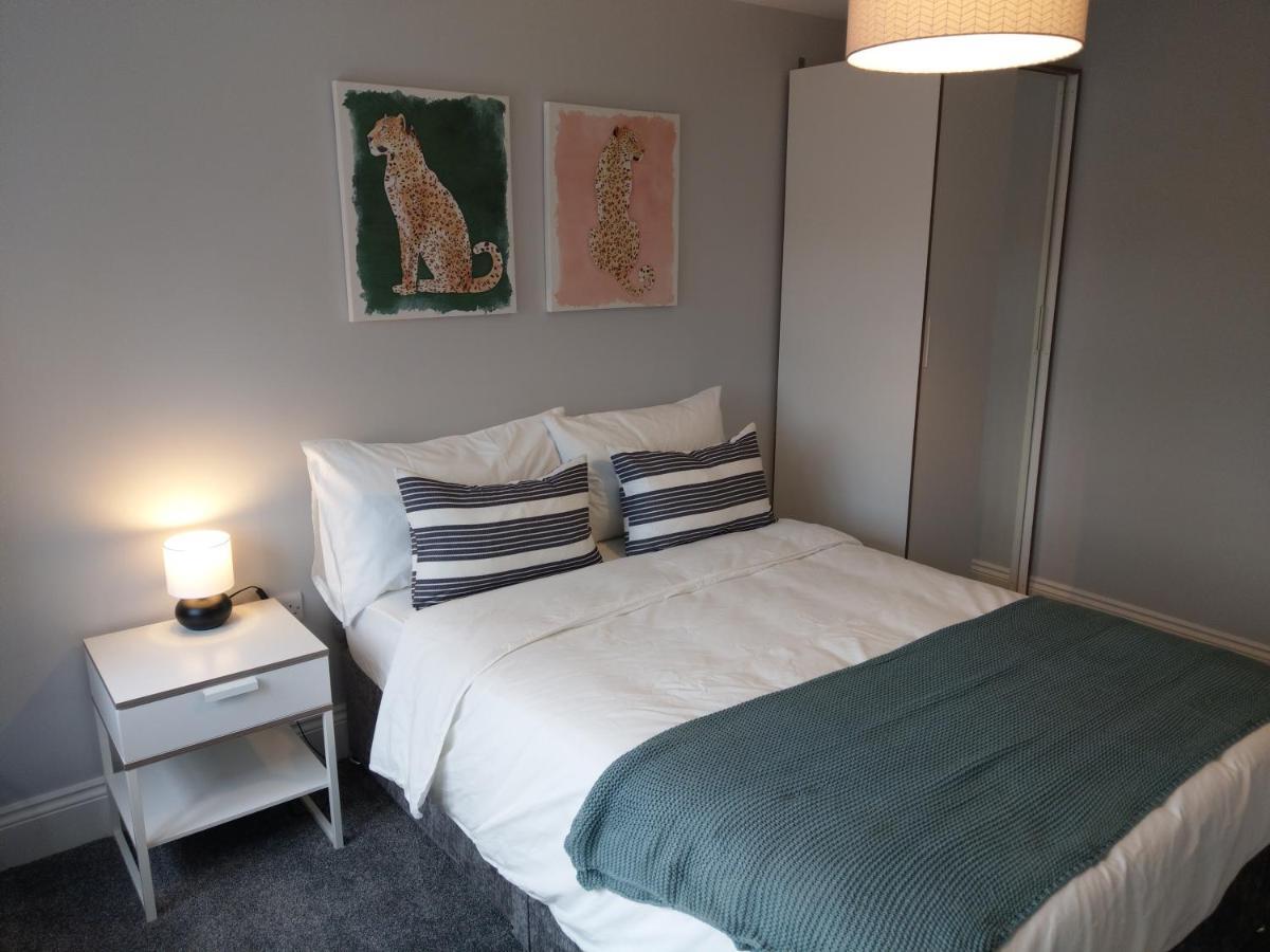 27 High Street Apartments Husbands Bosworth Exteriör bild